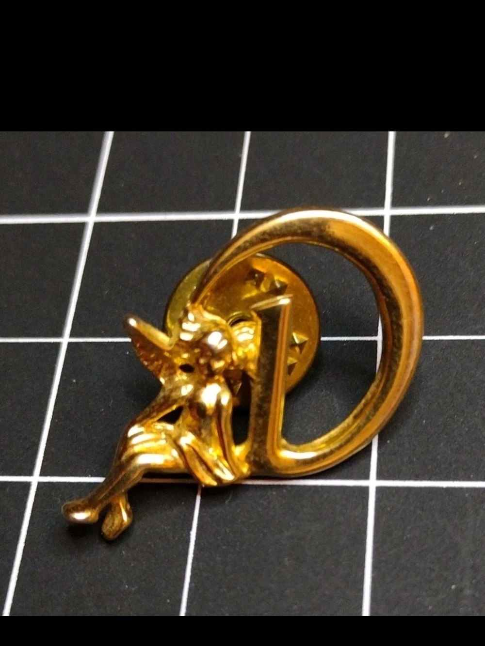 Angel Fairy on Letter D Initial Brooch Pinback Lapel Pin Gold Tone Disney Fairy